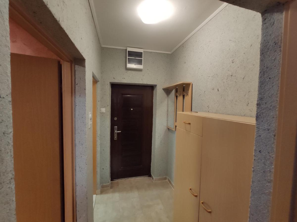 Modern Cozy Apartment Ni المظهر الخارجي الصورة